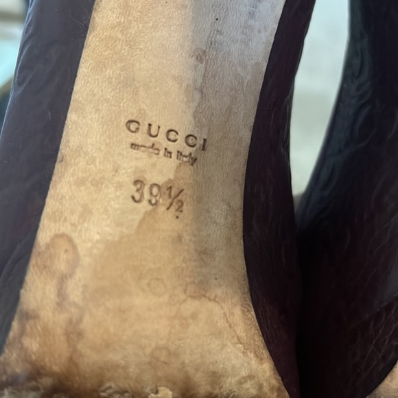 Authentic Gucci platform pumps - Picture 4 of 11